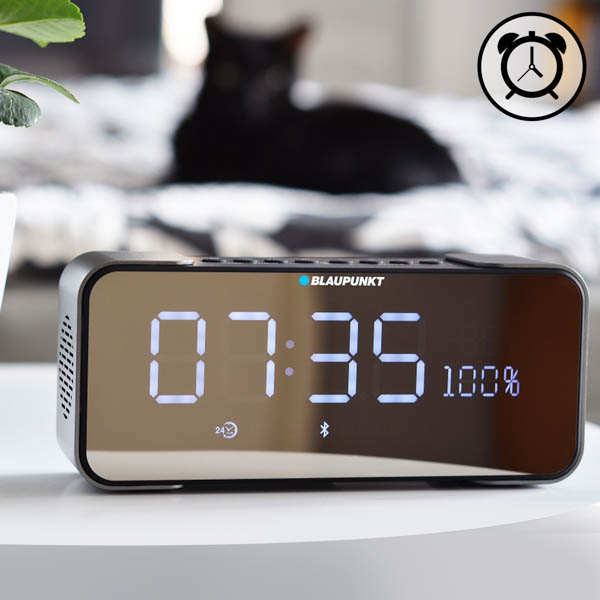 Enceinte Bluetooth Fonction Radio Réveil - Lecteur Micro-SD Et Effet Miroir, Blaupunkt - Argent Et Noir 24 Fonction réveil numérique